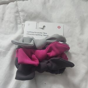 Lululemon Uplifting Scrunchie NWT